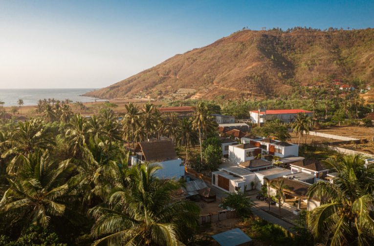 la comunidad de propietarios puede prohibir los pisos turisticos